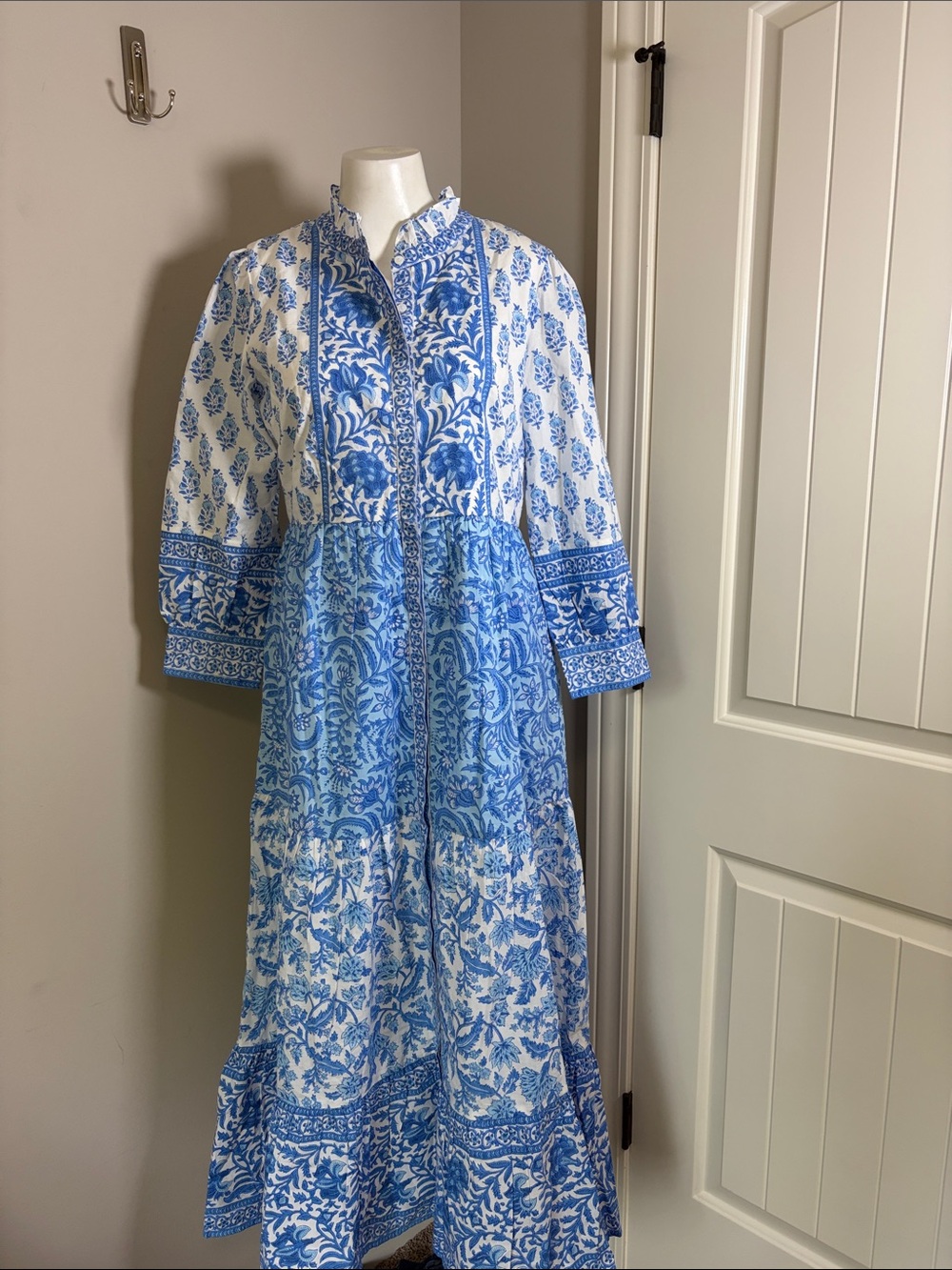 Tuckernuck Pink City Prints Gemma Dress Ocean Mix Blue White Sz S NEW - Picture 5 of 15